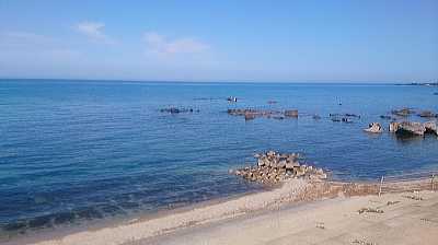 透明度が上がってきた日本海